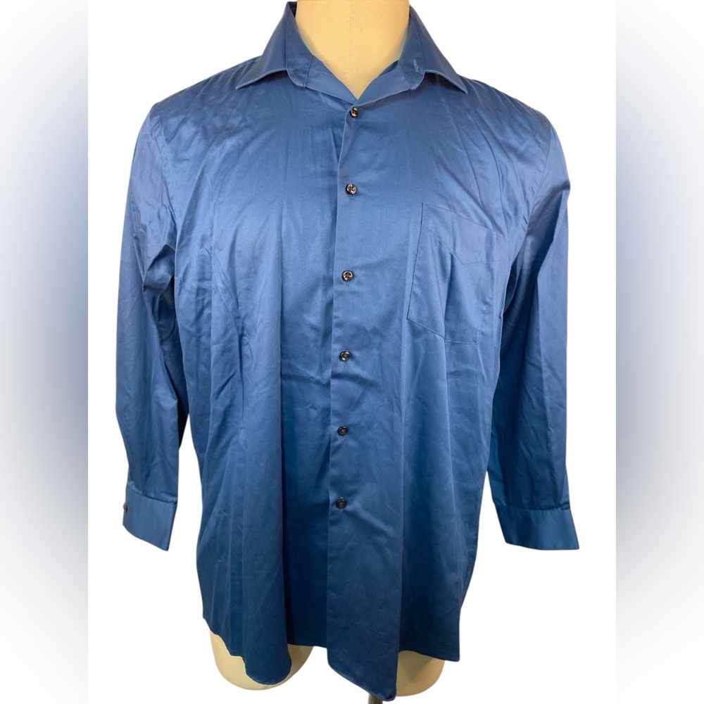 Van Heusen Lux Sateen Classic Blue Dress Shirt Men’s 17-32/33